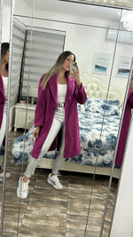 Cargar imagen en el visor de la galería, Abrigo PalomaDress Magenta
