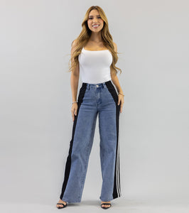 Jeans BEBE elasticado Azul con Lineas
