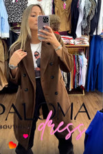 Cargar imagen en el visor de la galería, Abrigo PalomaDress Cafe 6 botones
