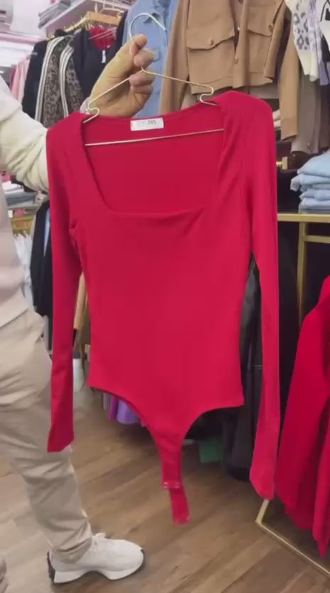 Body colombiano Rojo cuello cuadrado manga larga